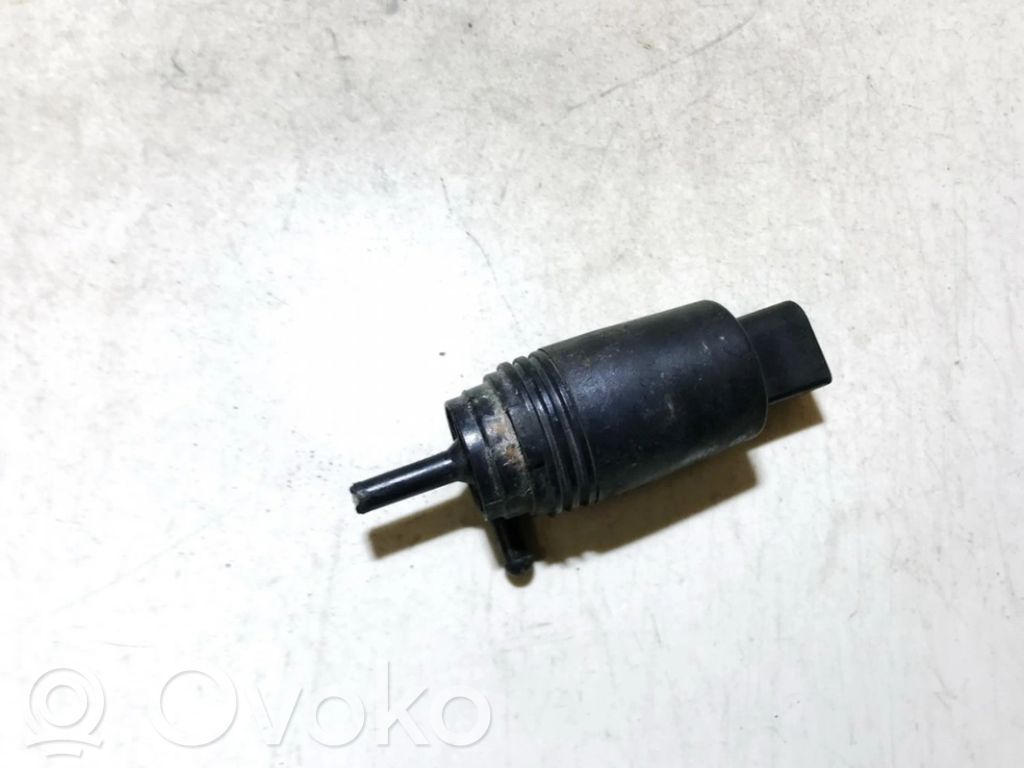 BMW 5 E39 Pompa lavavetri parabrezza/vetro frontale