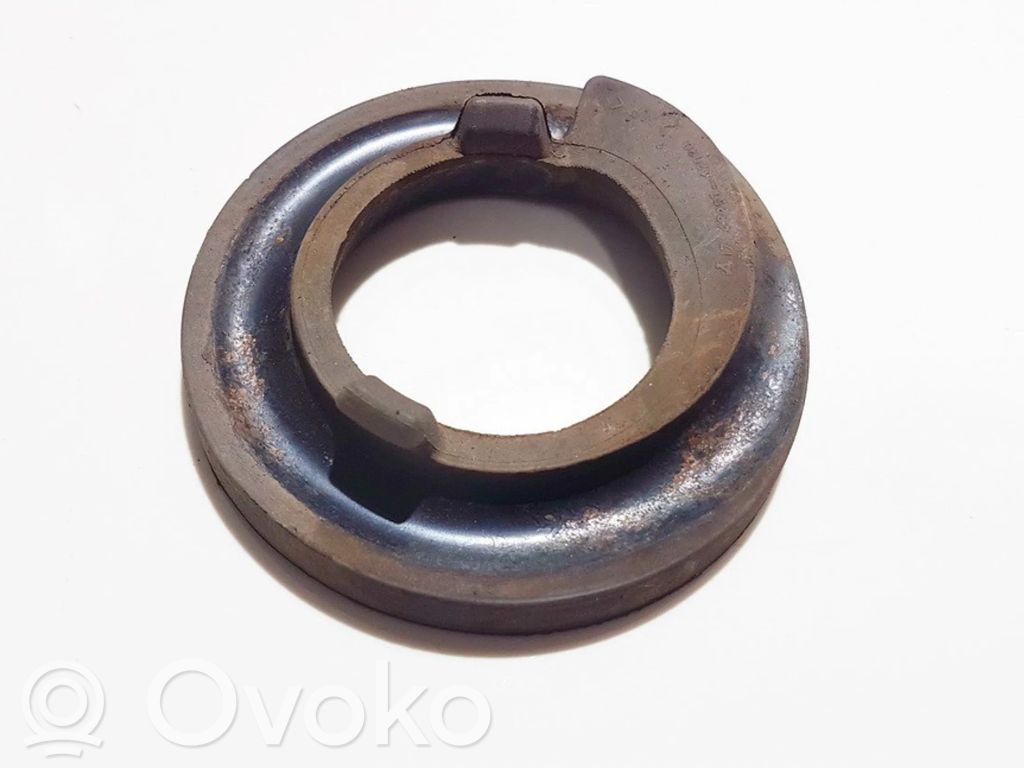 Toyota RAV 4 (XA30) Soporte de goma del muelle espiral delantero