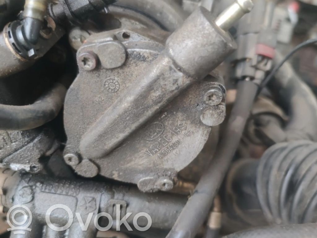 Chrysler PT Cruiser Pompă vacuum 