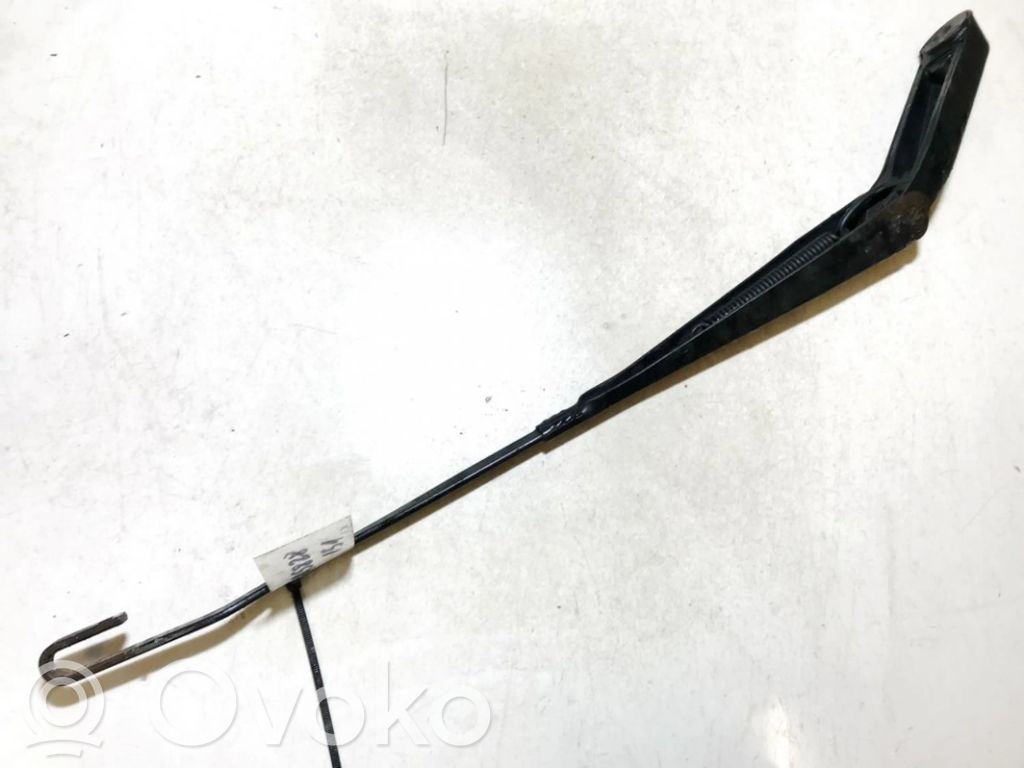 Ford Mondeo Mk III Braț ștergător față