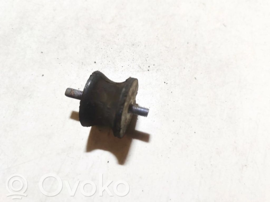 BMW 3 E46 Engine mount bracket 