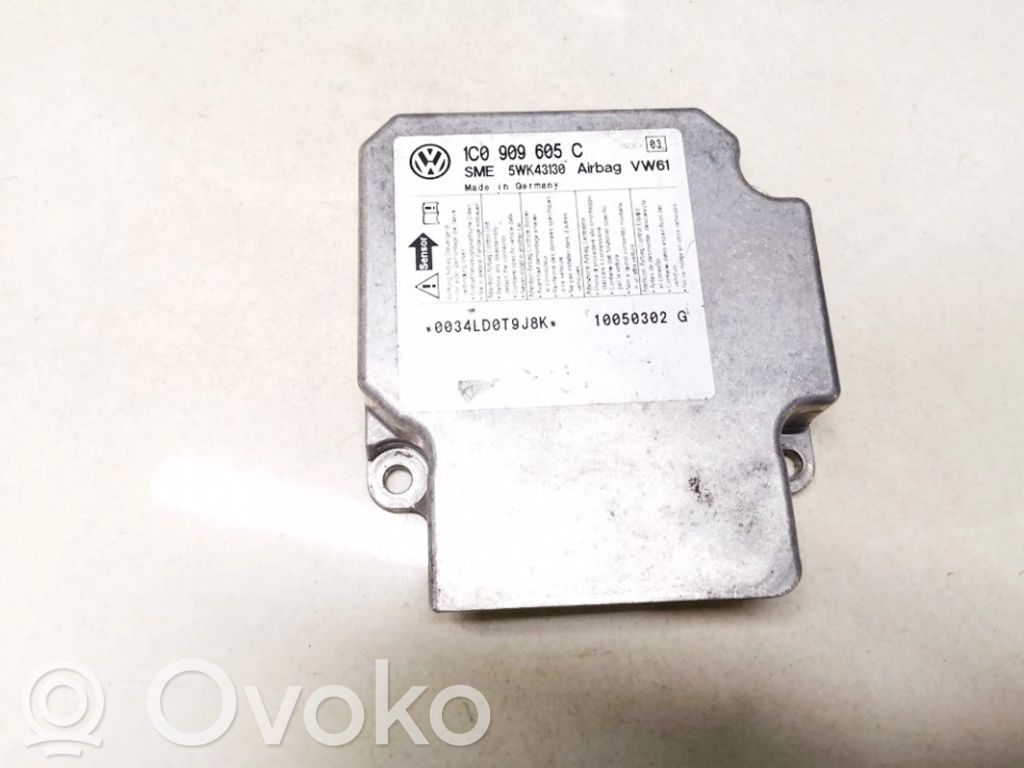 Volkswagen PASSAT B5.5 Centralina/modulo airbag