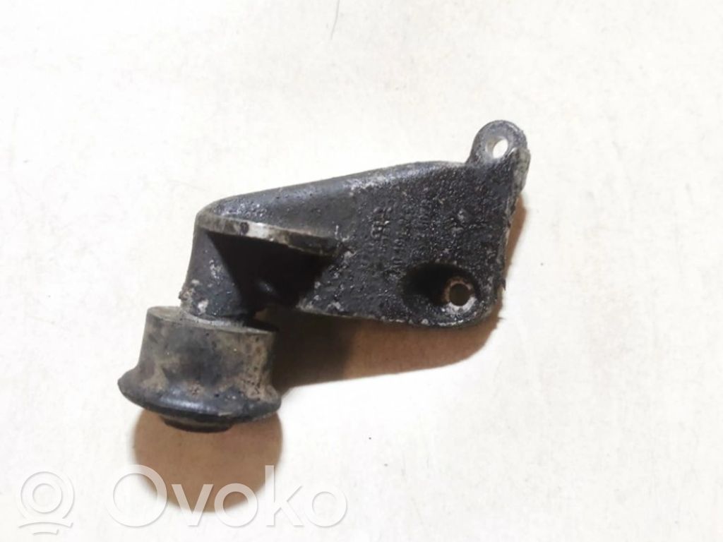 Engine mount bracket   4A0199343,810780,4A0199343,810780