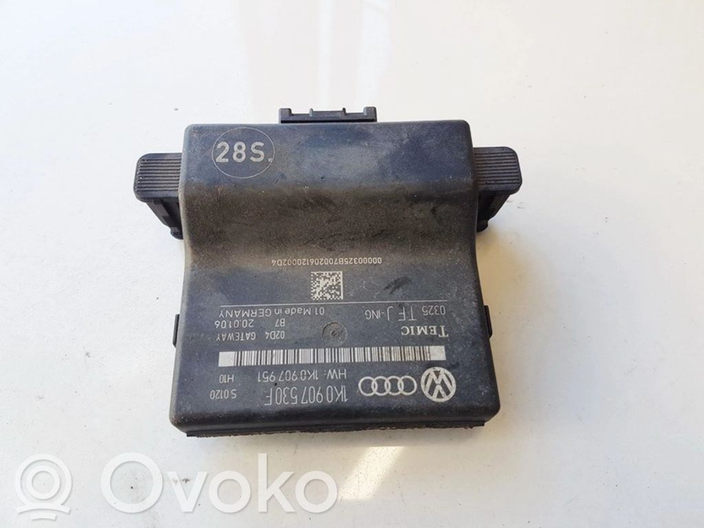 Volkswagen Touran I Unitate/modul comandă uși 