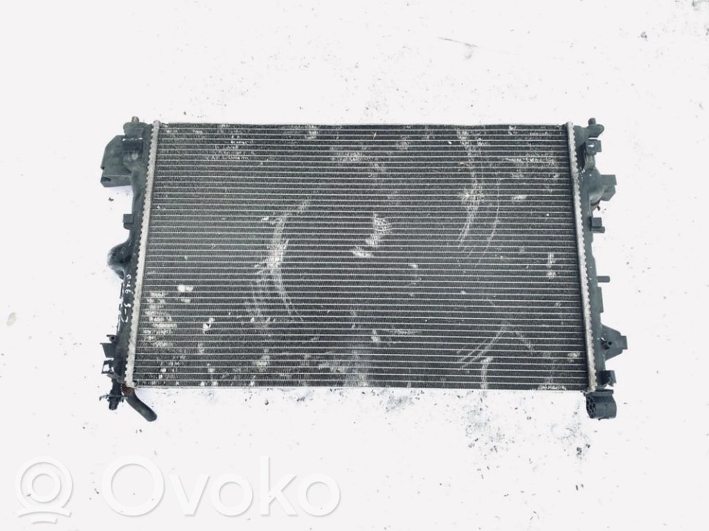 Opel Vectra C Coolant radiator 