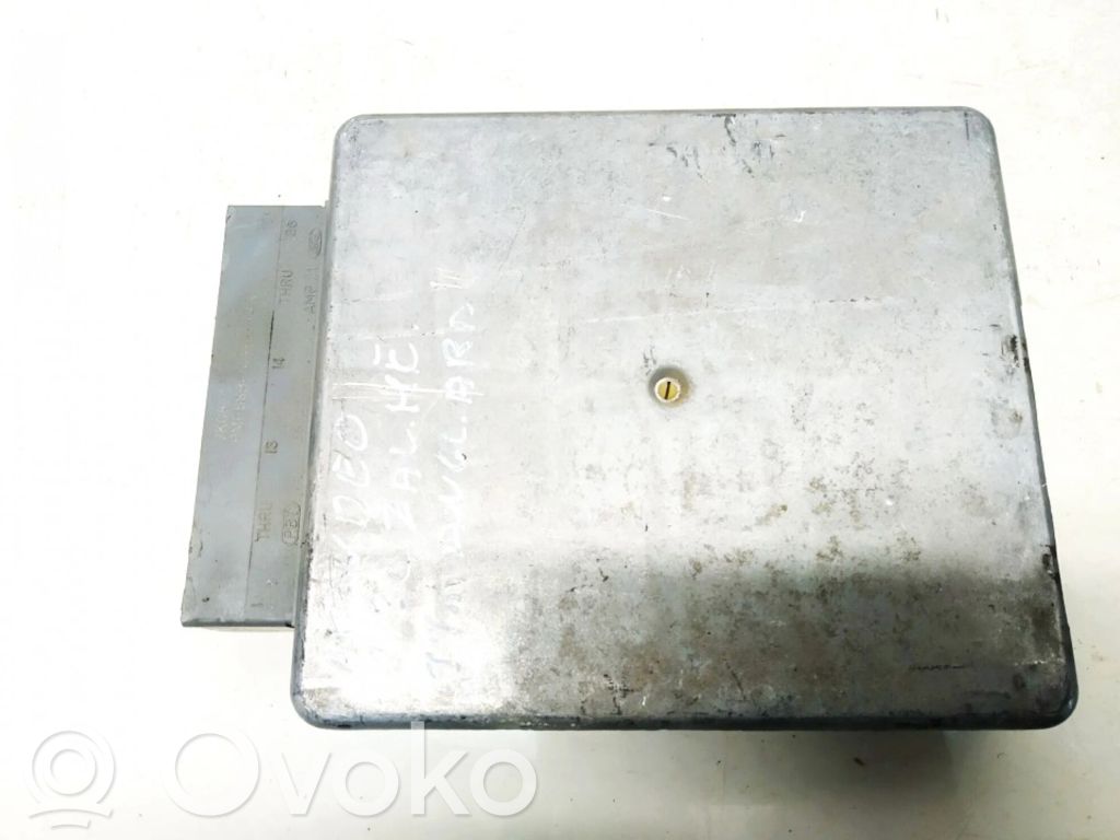Ford Mondeo MK II Engine control unit/module 