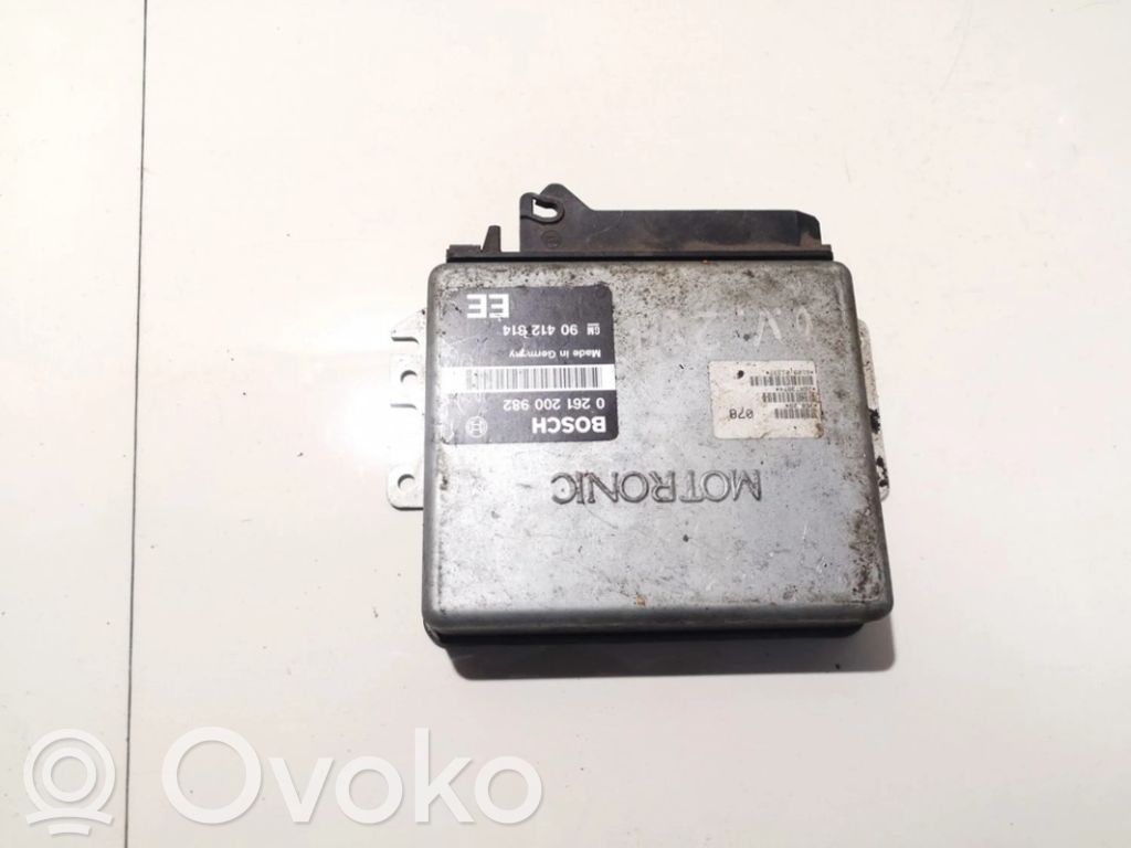 Opel Vectra A Engine control unit/module 