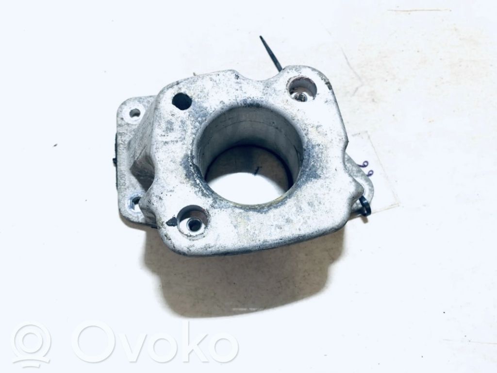 Renault Scenic II - Grand scenic II Engine mounting bracket