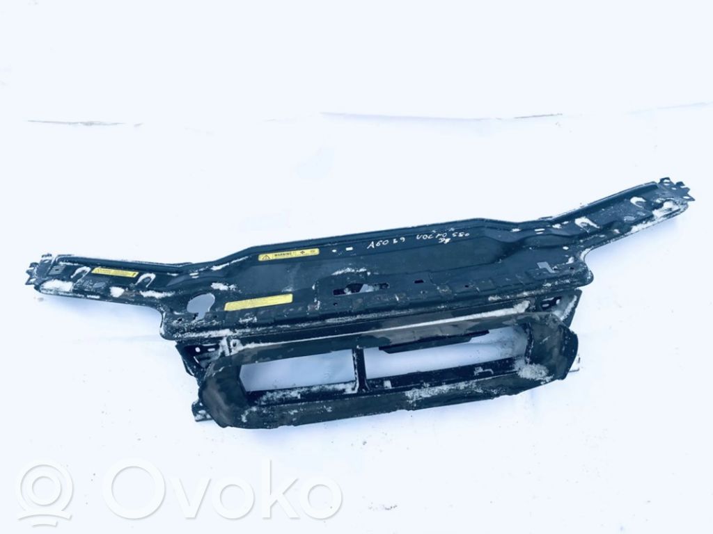 Volvo S80 Radiatoru panelis 