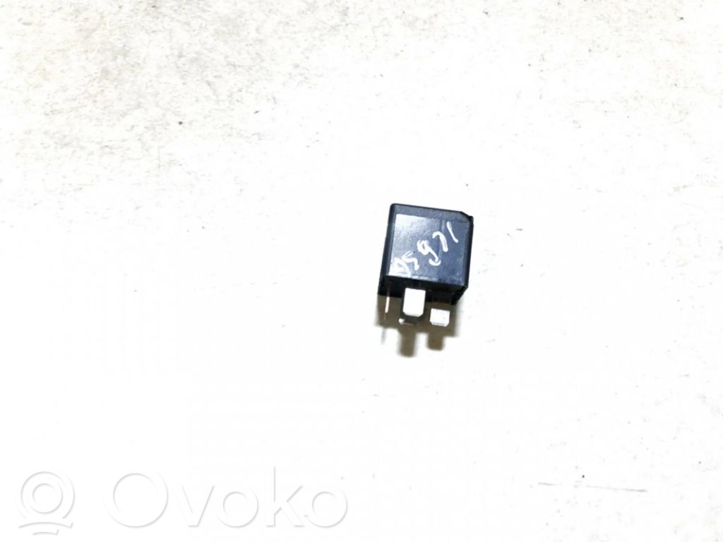 Autres relais   2S7T14B192AA,V23136B1X66,2S7T14B192AA,V23136B1X66