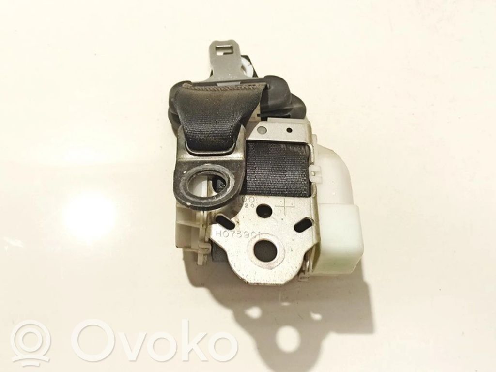 Toyota Aygo AB10 Sicherheitsgurt hinten 