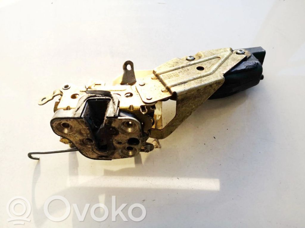 Opel Calibra Priekinė durų spyna 