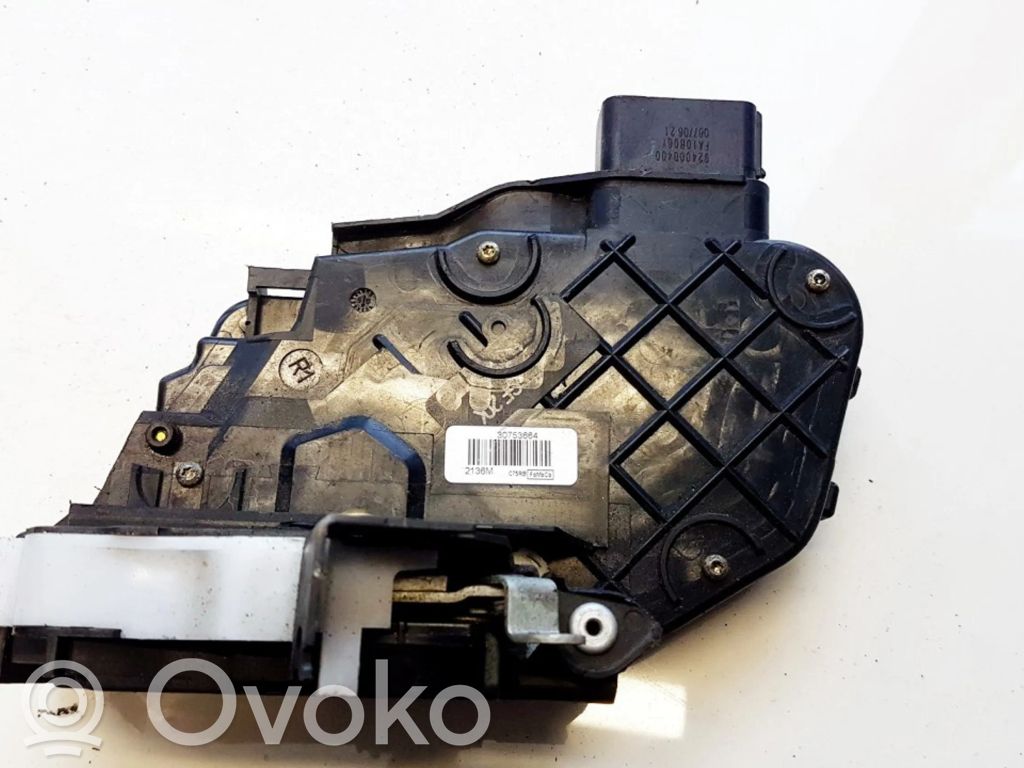 Volvo V50 Zamek drzwi przednich 