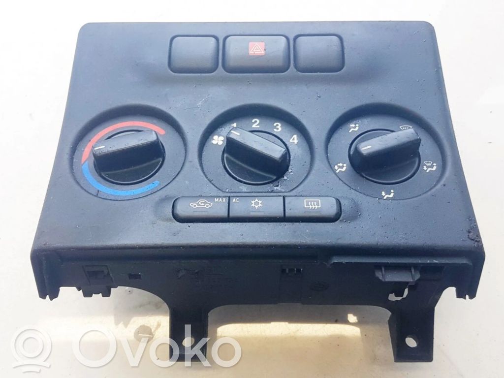Panel klimatyzacji   024420732,11741133,024420732,11741133