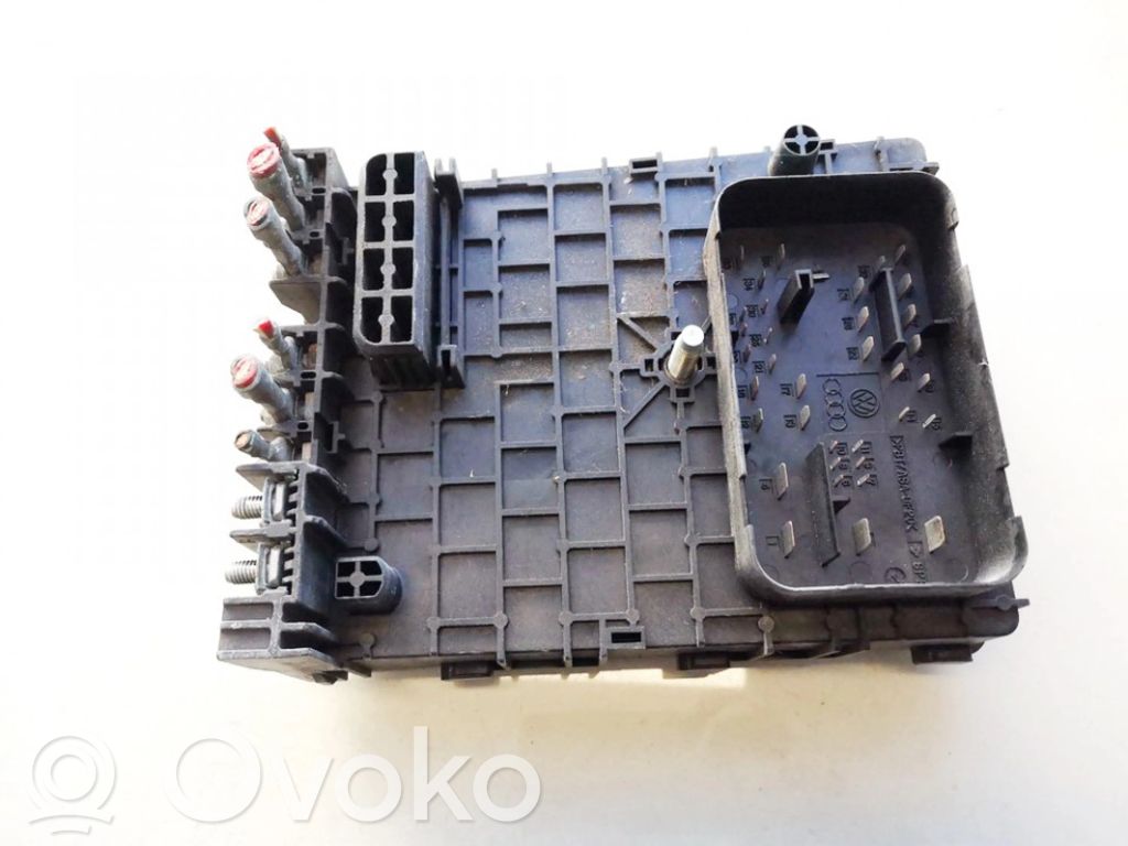 Volkswagen PASSAT B6 Set scatola dei fusibili