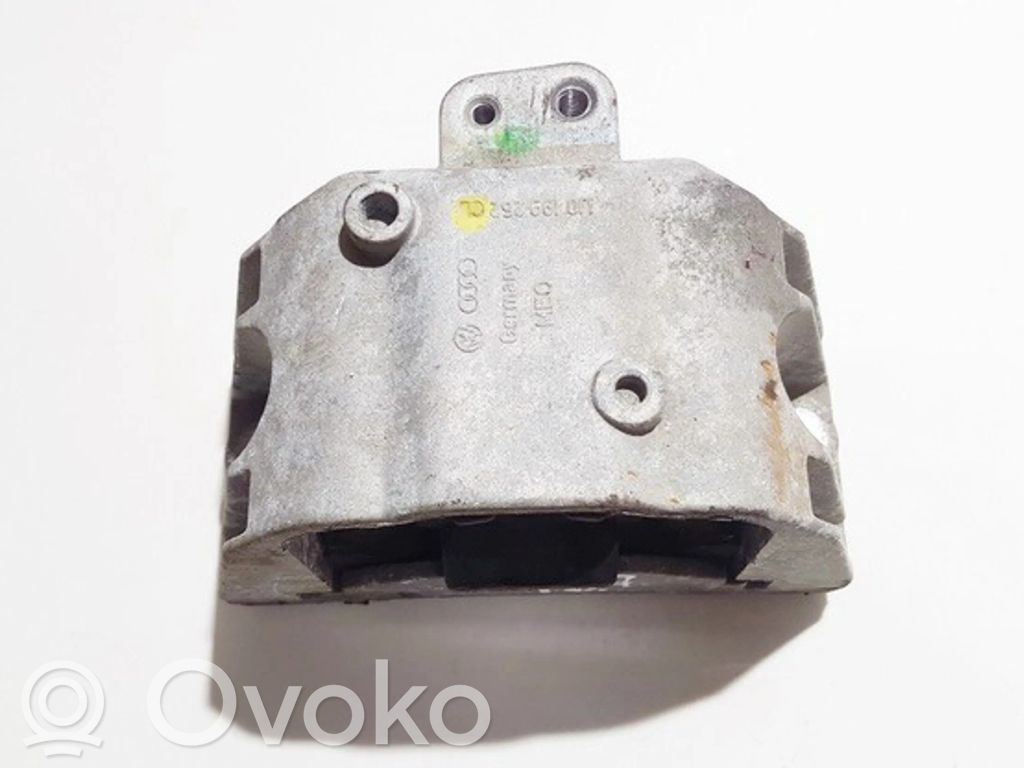 Audi TT Mk1 Supporto di montaggio del motore 
