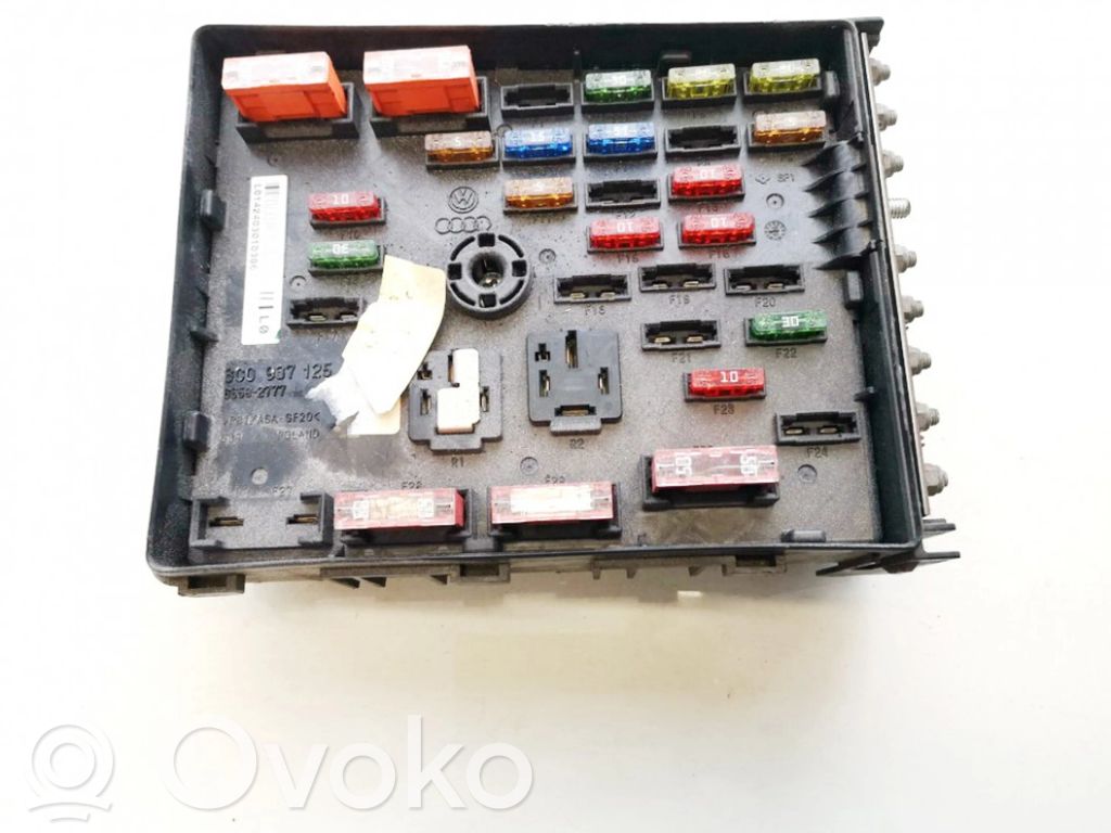 Volkswagen PASSAT B6 Set scatola dei fusibili
