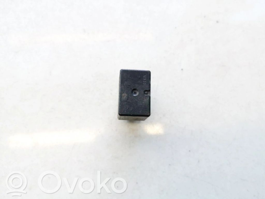 Sonstige Relais   MR588567,ACV31212,ACV31212,MR588567