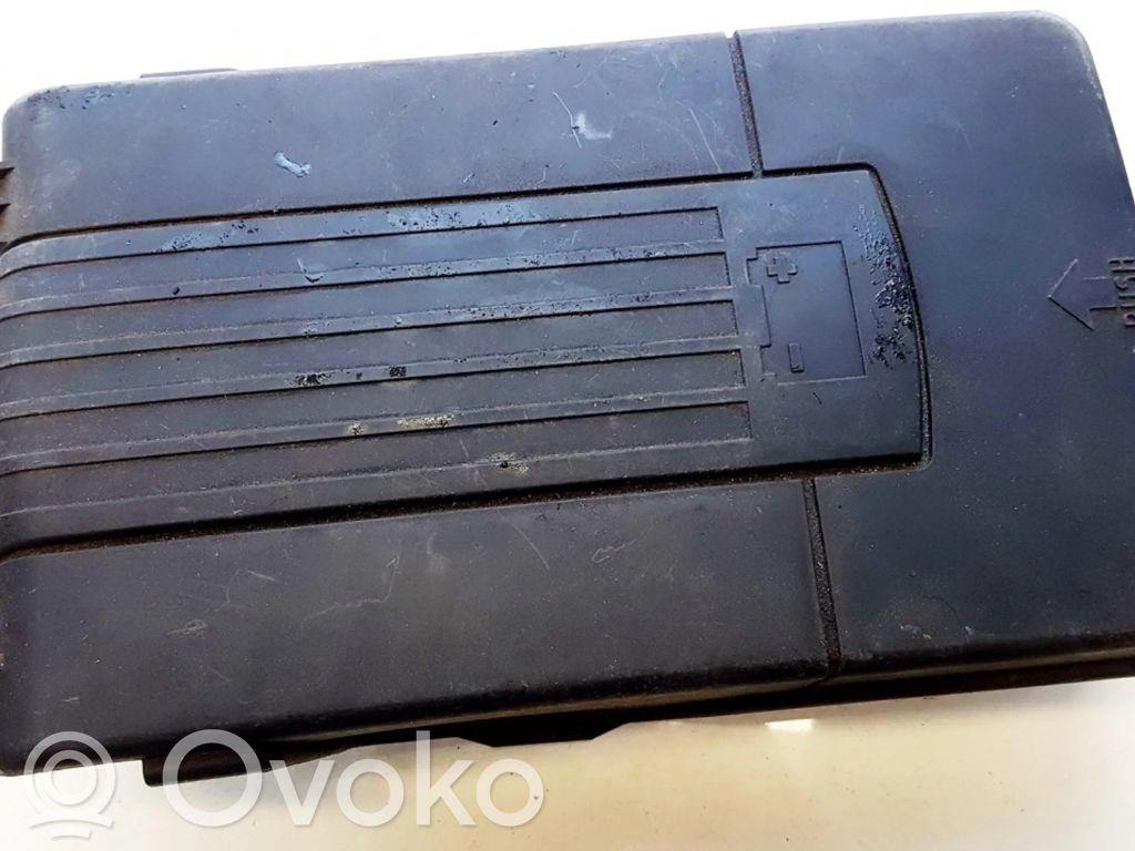 Volkswagen PASSAT B6 Cutie baterie 