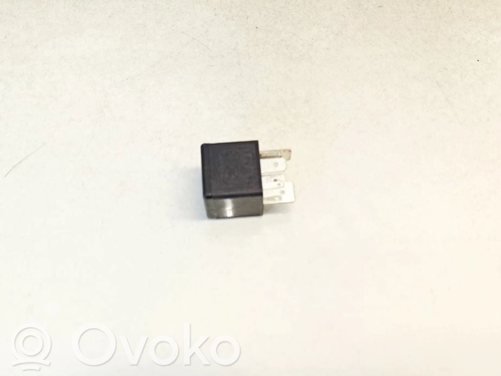 Altri relè   3D0951253A,V23134B59X418,3D0951253A,V23134B59X418