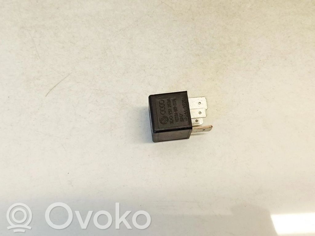 Otros relés   3D0951253A,3D0951253A