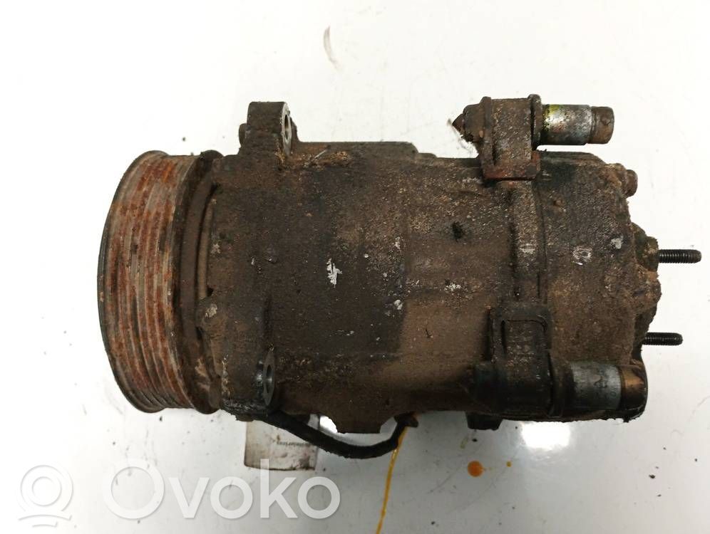 Ilmastointilaitteen kompressorin pumppu (A/C)   SD7V16,5302712160,5302712160,SD7V16
