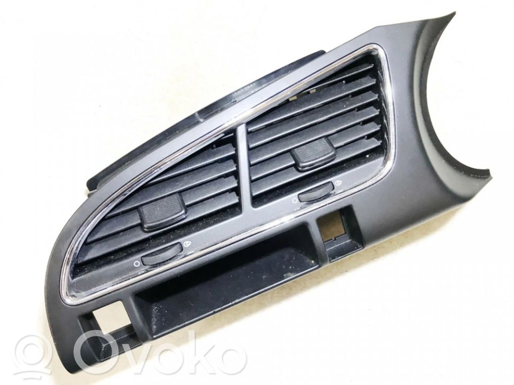 Peugeot 3008 I Griglia di ventilazione centrale cruscotto 