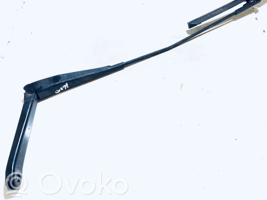 Wischerarm vorne   4M5117526DC,4M5117526DC