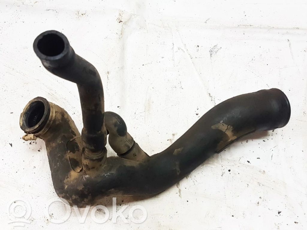 Volkswagen PASSAT B3 Conductă/furtun admisie aer 