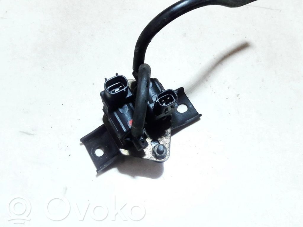 Mazda Xedos 6 Zawór podciśnienia / Elektrozawór turbiny 