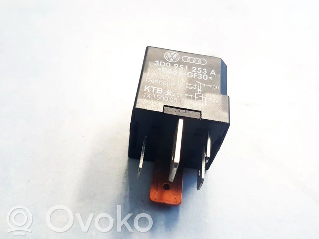 Otros relés   3D0951253A,3D0951253A