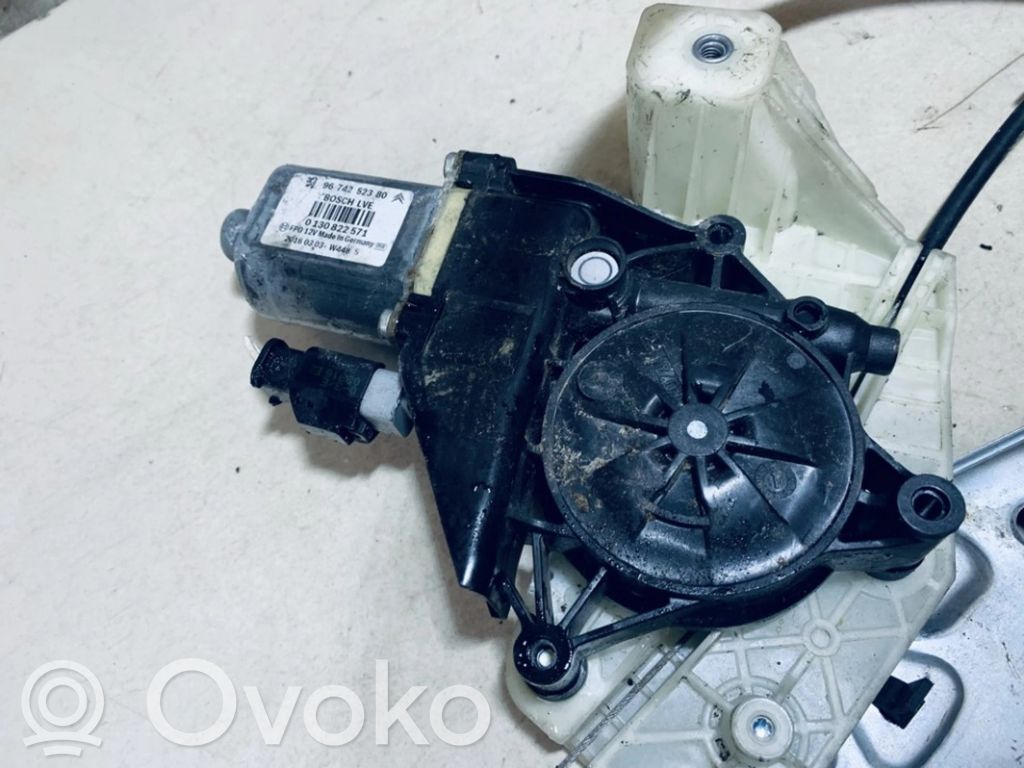 Citroen C4 Cactus Silnik regulatora szyby drzwi przednich 