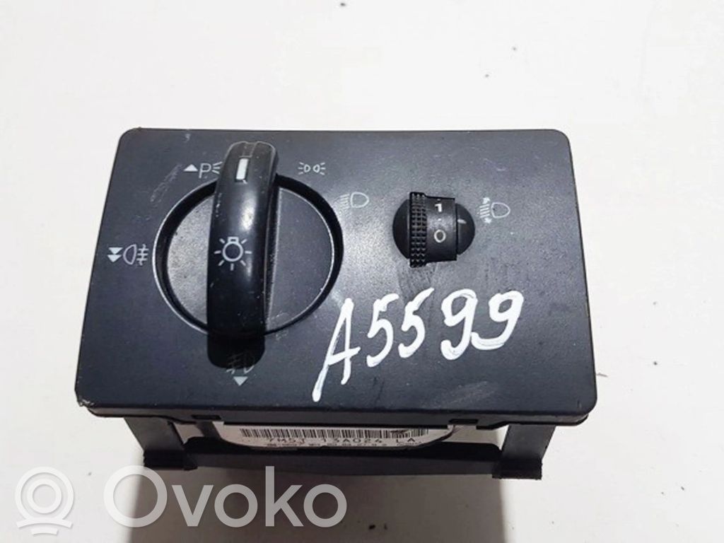 Interrupteur d’éclairage   7M5T13A024LA,7M5T13A024LA