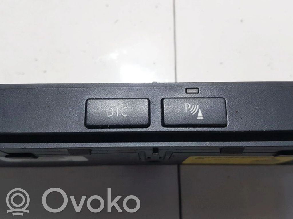 BMW 5 E60 E61 Schalter Einparkhilfe Parktronic PDC 