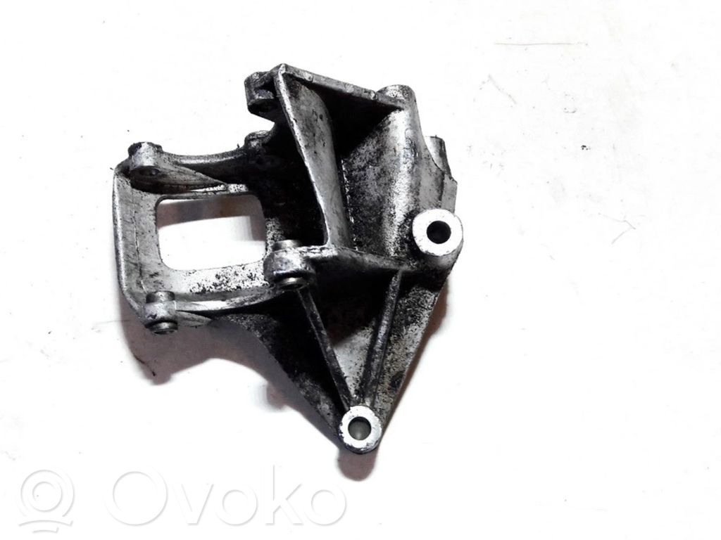 Rover 214 - 216 - 220 Łapa / Mocowanie silnika