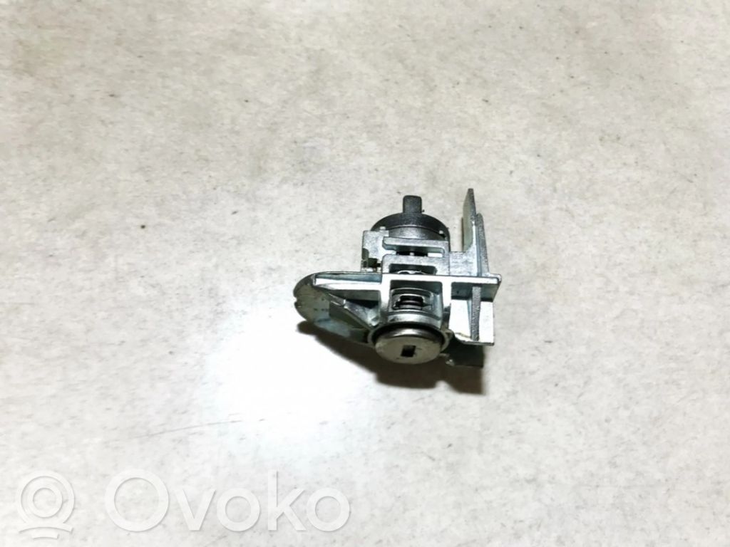 Užrakinimo spynelė (prie rankenos)   3M5AR21990A,3M5AR21990A