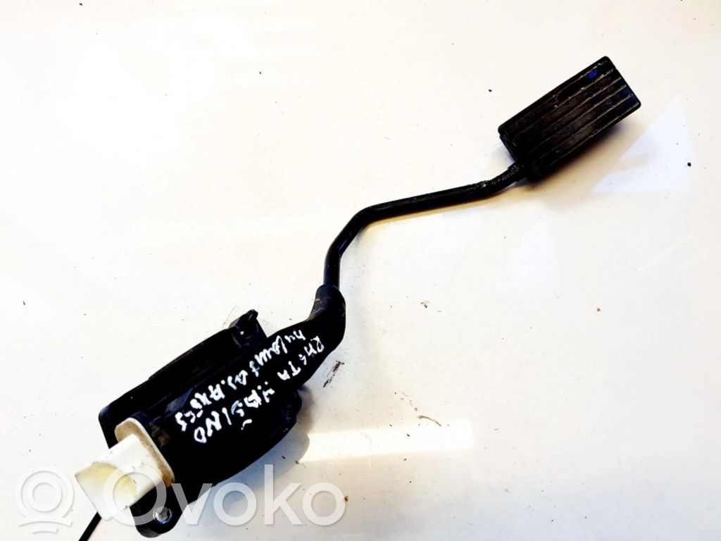 Peugeot 407 Pedale dell’acceleratore 