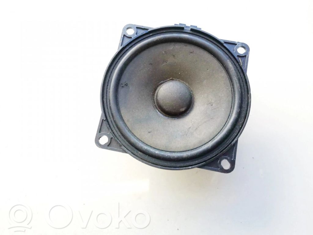 Volkswagen Golf V Altoparlante portiera anteriore