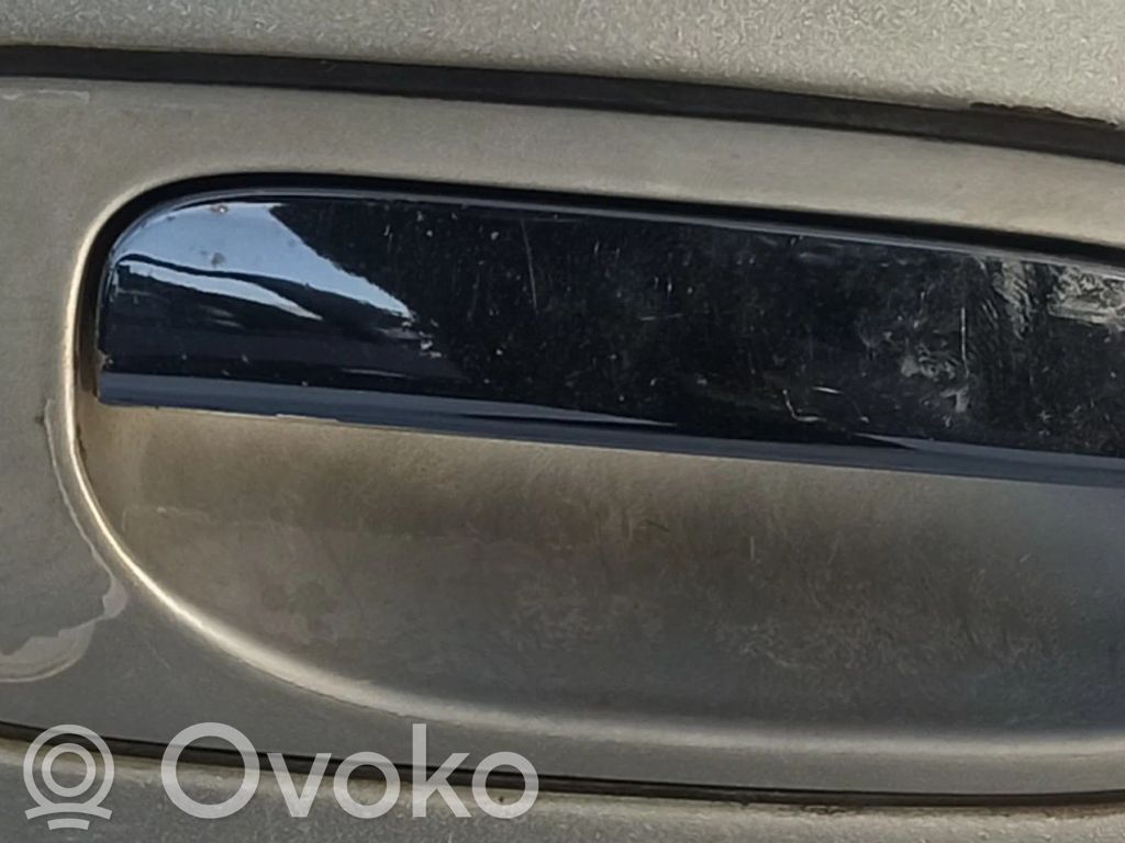 Nissan Almera Tino Poignée extérieure de porte avant 