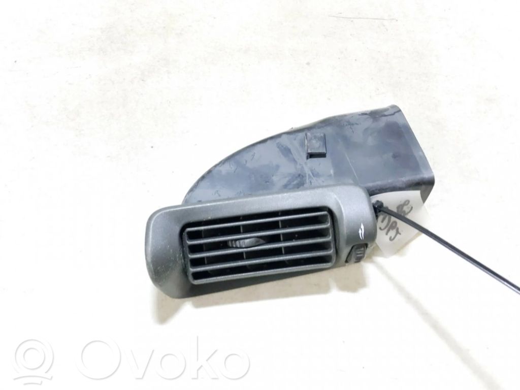 Grilă ventilație centrală   9158448,9158448