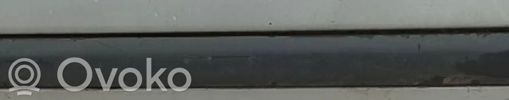 Nissan Almera Tino Moulure de porte avant 