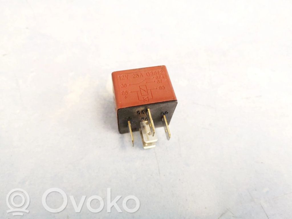 Sonstige Relais   12V25A03162,12V25A03162