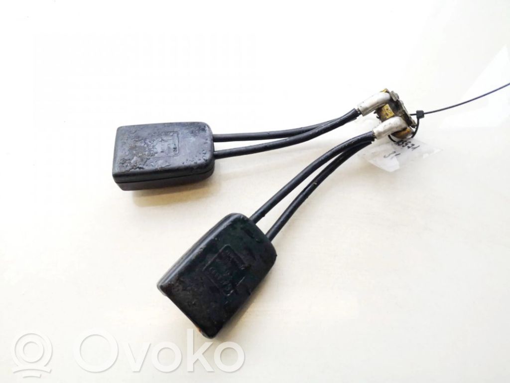 Audi 80 90 B3 Închizătoare centură siguranță mijloc (spate) 