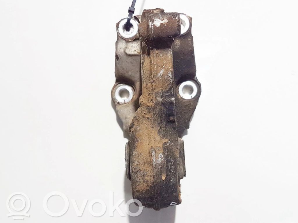 Moottorin kiinnikekorvake   96391768,96391768