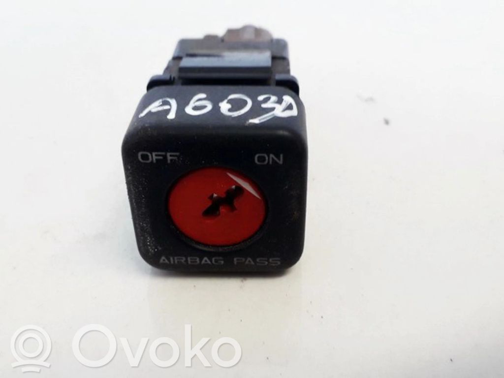 Citroen Xsara Picasso Comutator pornit/oprit airbag pasager