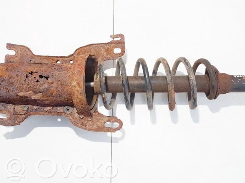 Opel Vectra B Takaiskunvaimennin 