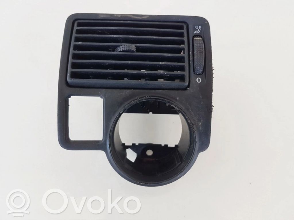 Rejilla de ventilación central del panel   1J1815715A,1J1815715A