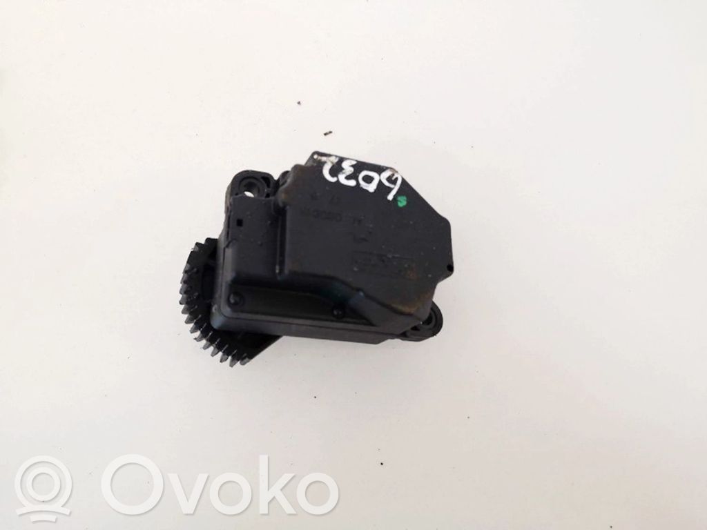 Toyota Yaris Moteur / actionneur de volet de climatisation