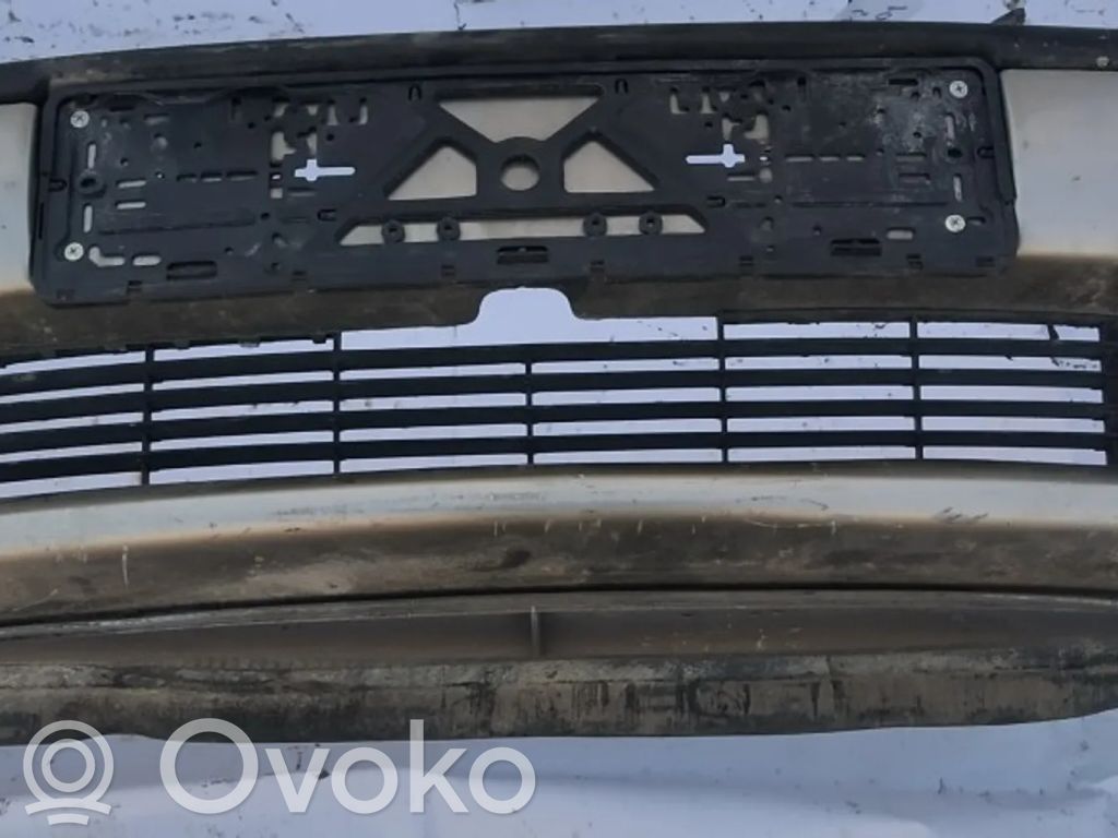 Opel Vectra B Parachoques delantero 