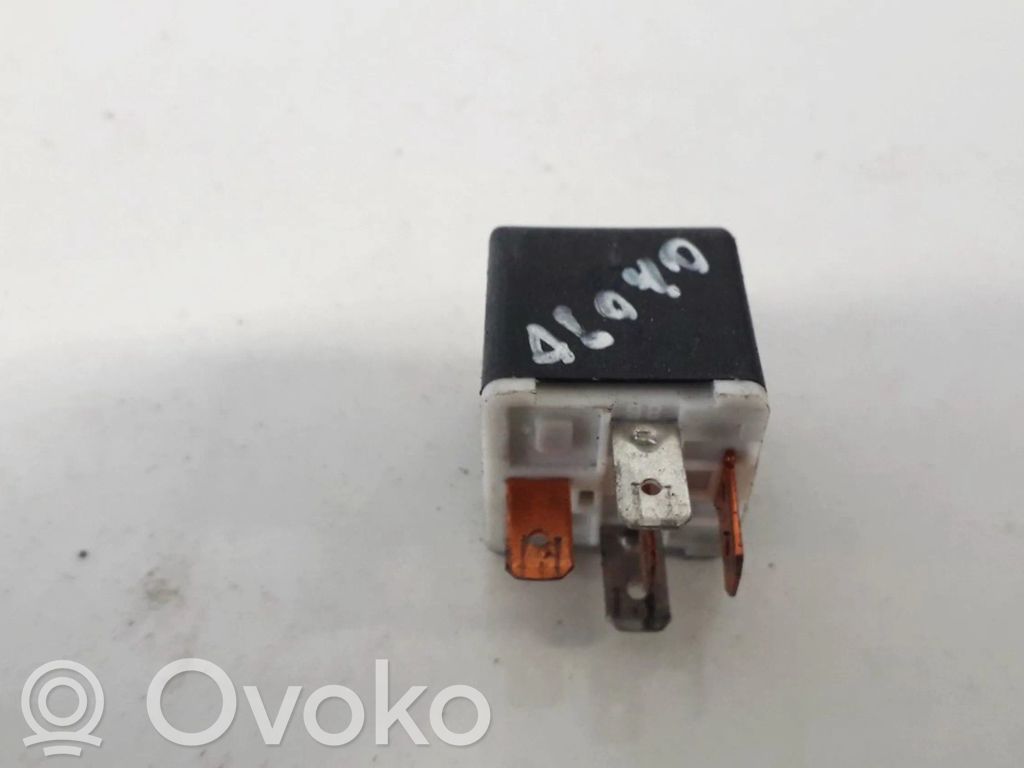 Altri relè   9130269,9130269